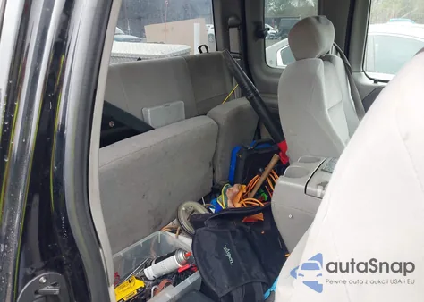 2004 Ford F-150 Heritage Xl/Xlt from USA, damaged, VIN 2FTRX17254CA30688